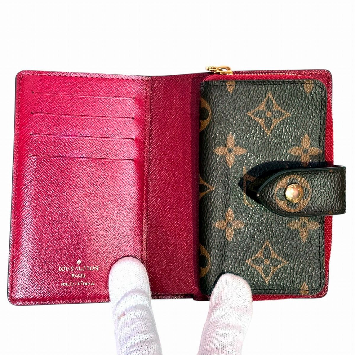 Louis Vuitton Portefeuille Juliette Monogram Bifold Wallet Canvas — view 3