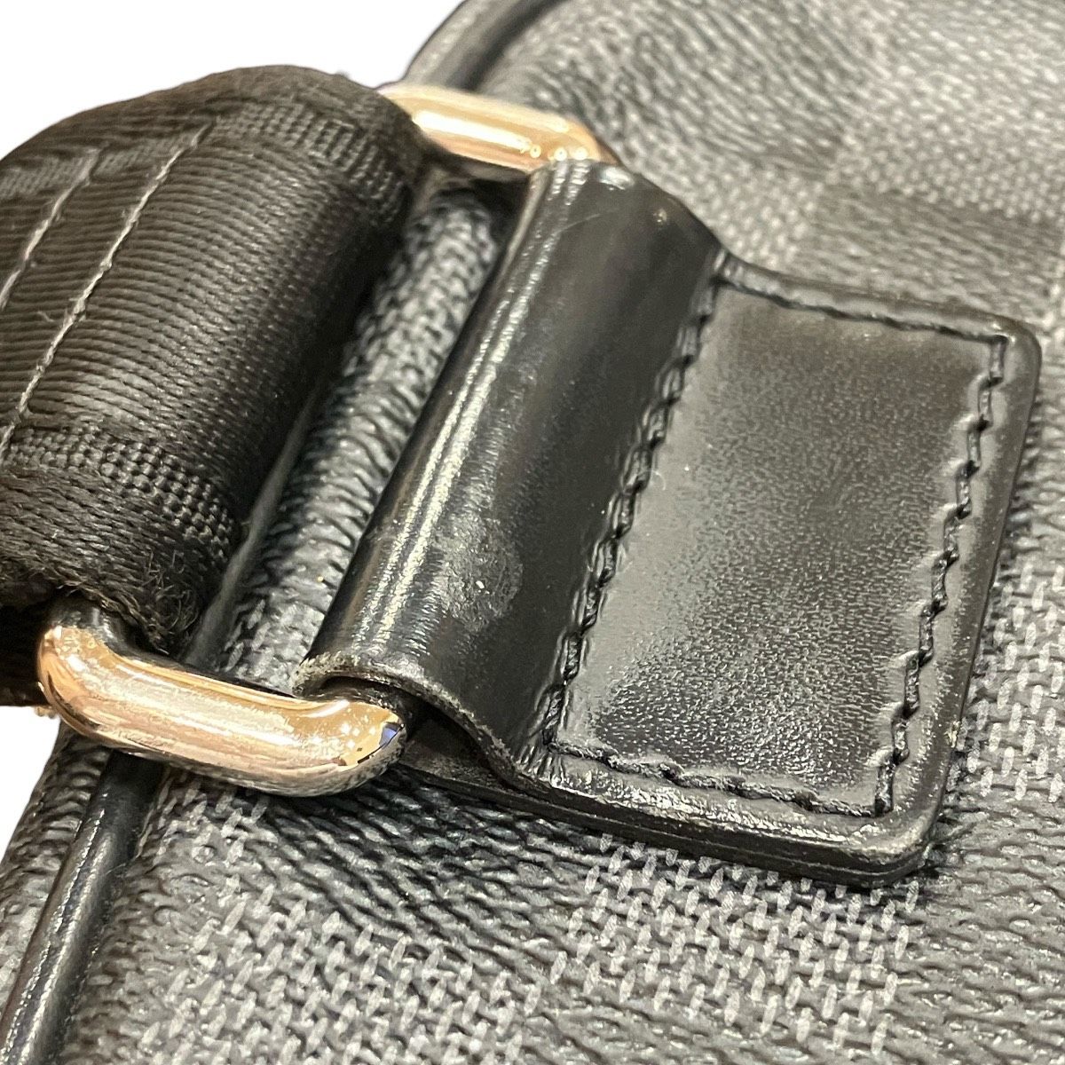Louis Vuitton Ambler Damier Messenger Bag — view 6