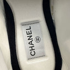 Chanel Sneakers Canvas Purple CC Logo — view 8