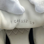 Chanel Sneakers Canvas Purple CC Logo — view 7