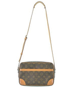 Louis Vuitton Shoulder Bag — view 3