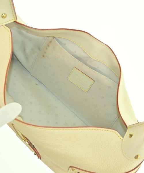 Louis Vuitton Handbag Ivory — view 3