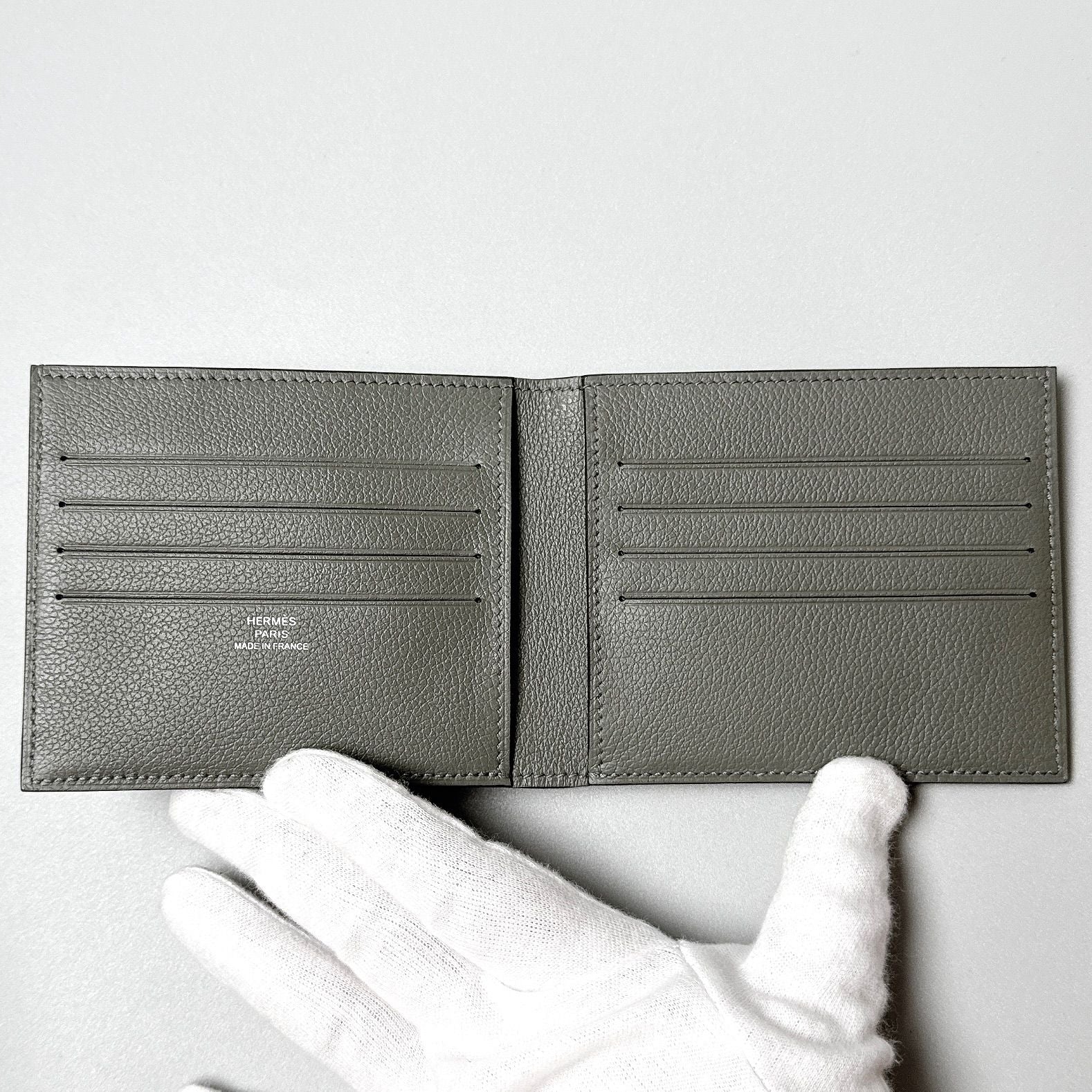 Hermes Card Case lecompact — view 3