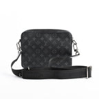 Louis Vuitton Shoulder Bag Trio Messenger — view 3