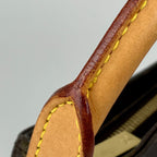 Louis Vuitton Looping MM Shoulder Bag Monogram Brown — view 5