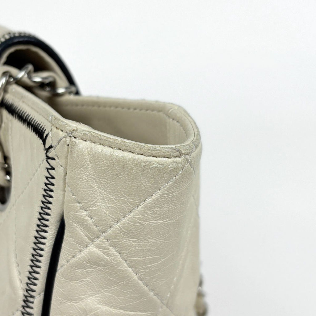 Chanel East Waist 2.55 Tote 2-Way Chain Leather Ivory — view 5