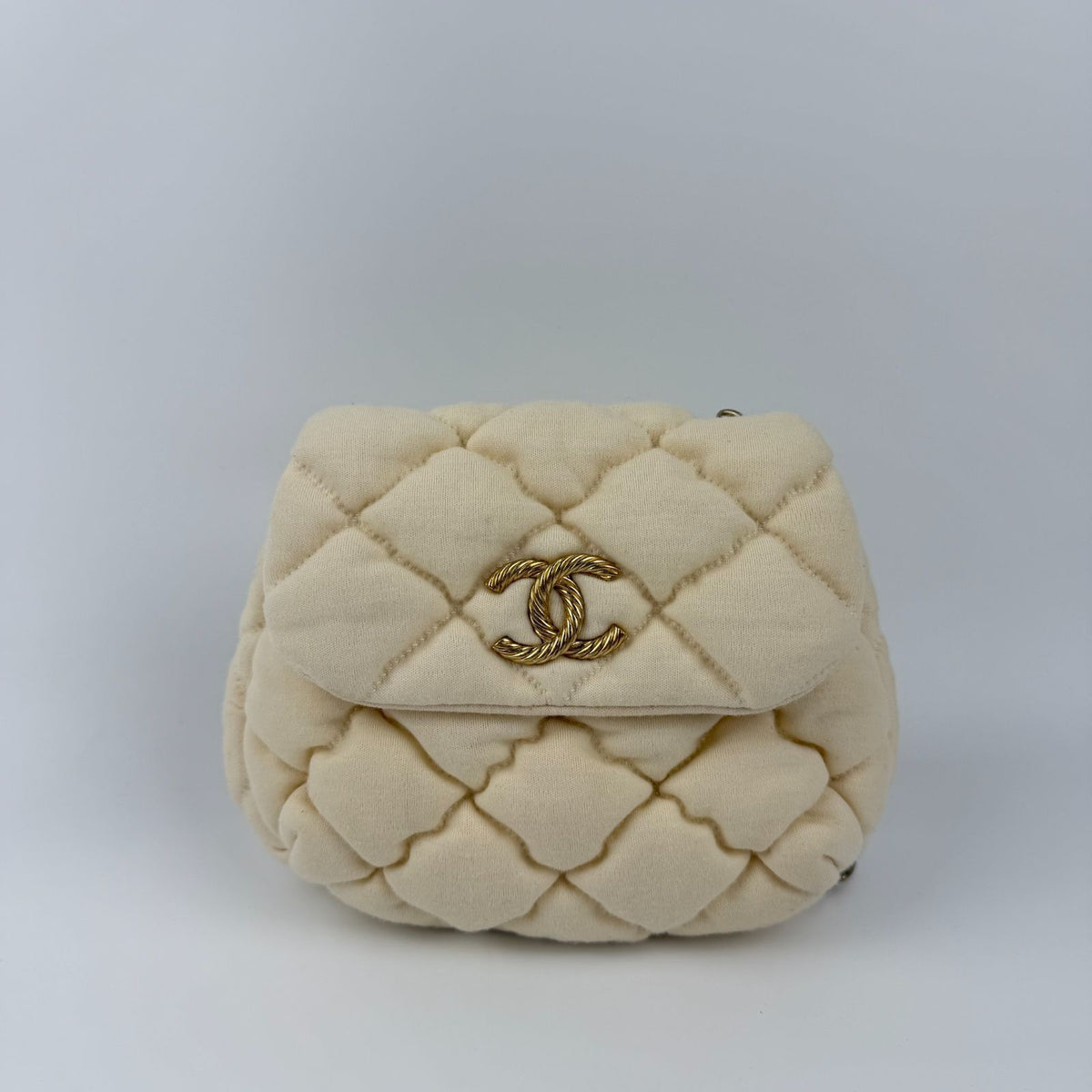 Chanel CC Logo Bubble Quilt Chain Shoulder Bag Crossbody Cream Cotton Vintage — view 5