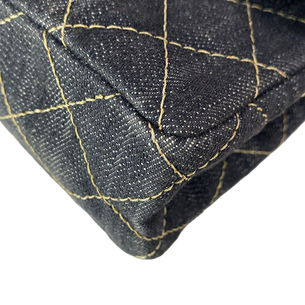 Chanel Shoulder Bag Quilted Navy Chain Gold Flap Turnlock — view 7
