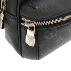 Louis Vuitton Taiga Llama Bum Bag Outdoor — view 5