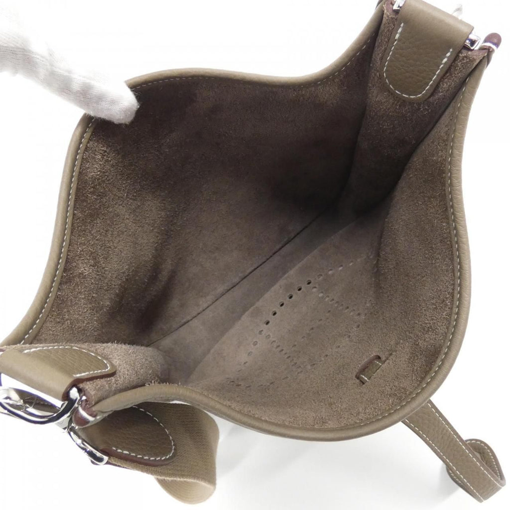 Hermes Evelyne 3 PM Shoulder Bag — view 6