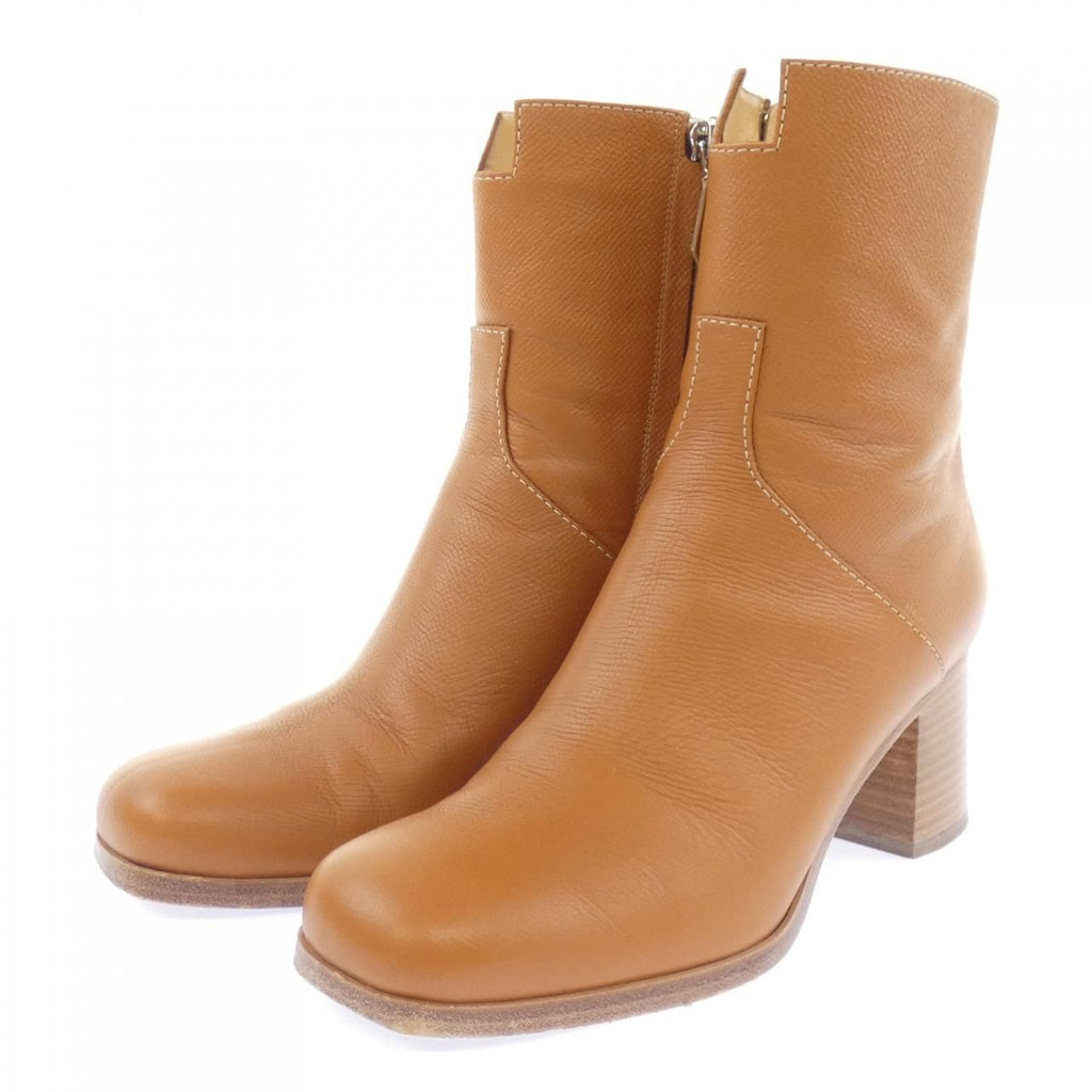 Hermes Flatteuse Cutout Detail Boots — view 3