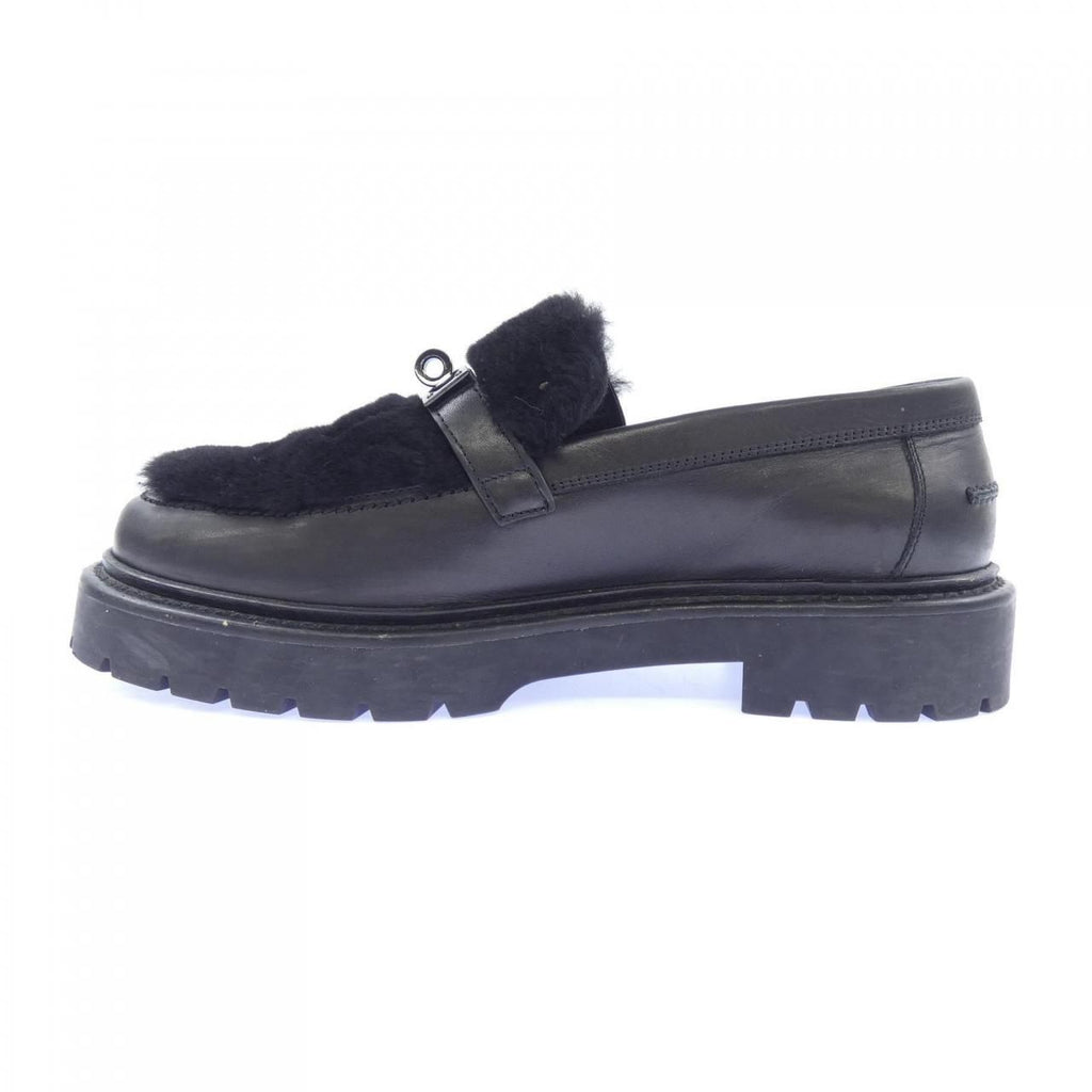 Hermes Icon Kelly Buckle Shoes — view 2