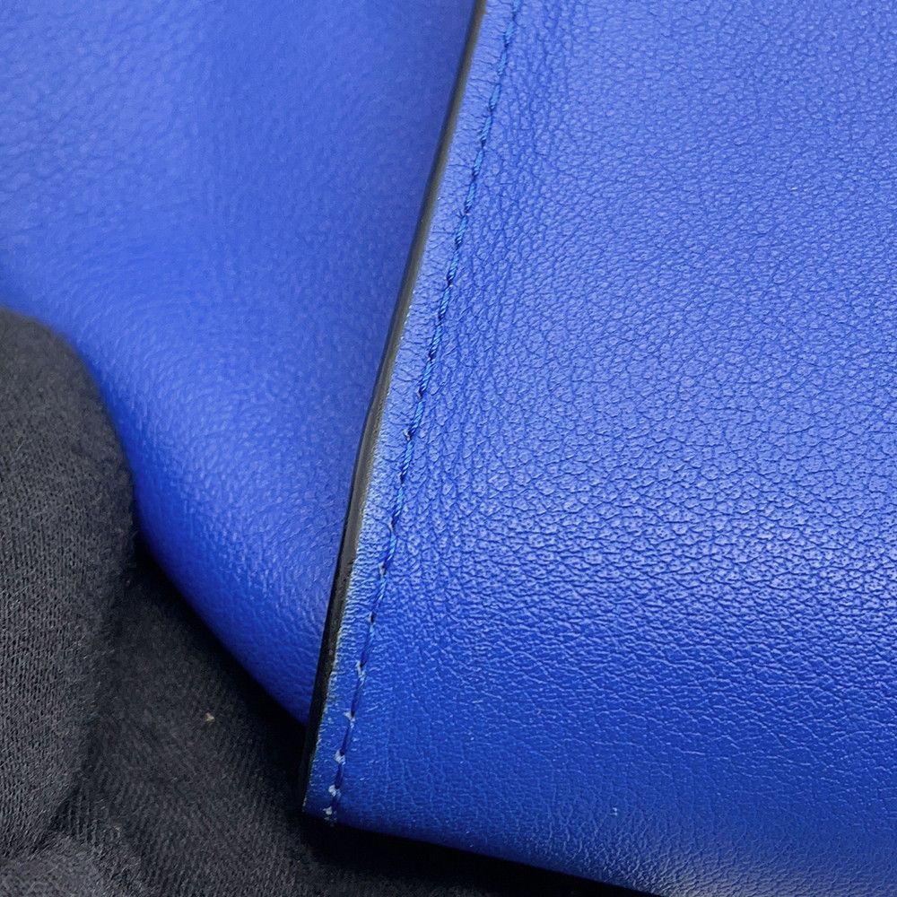 Loewe Shoulder Bag Hammock 2-Way — view 8