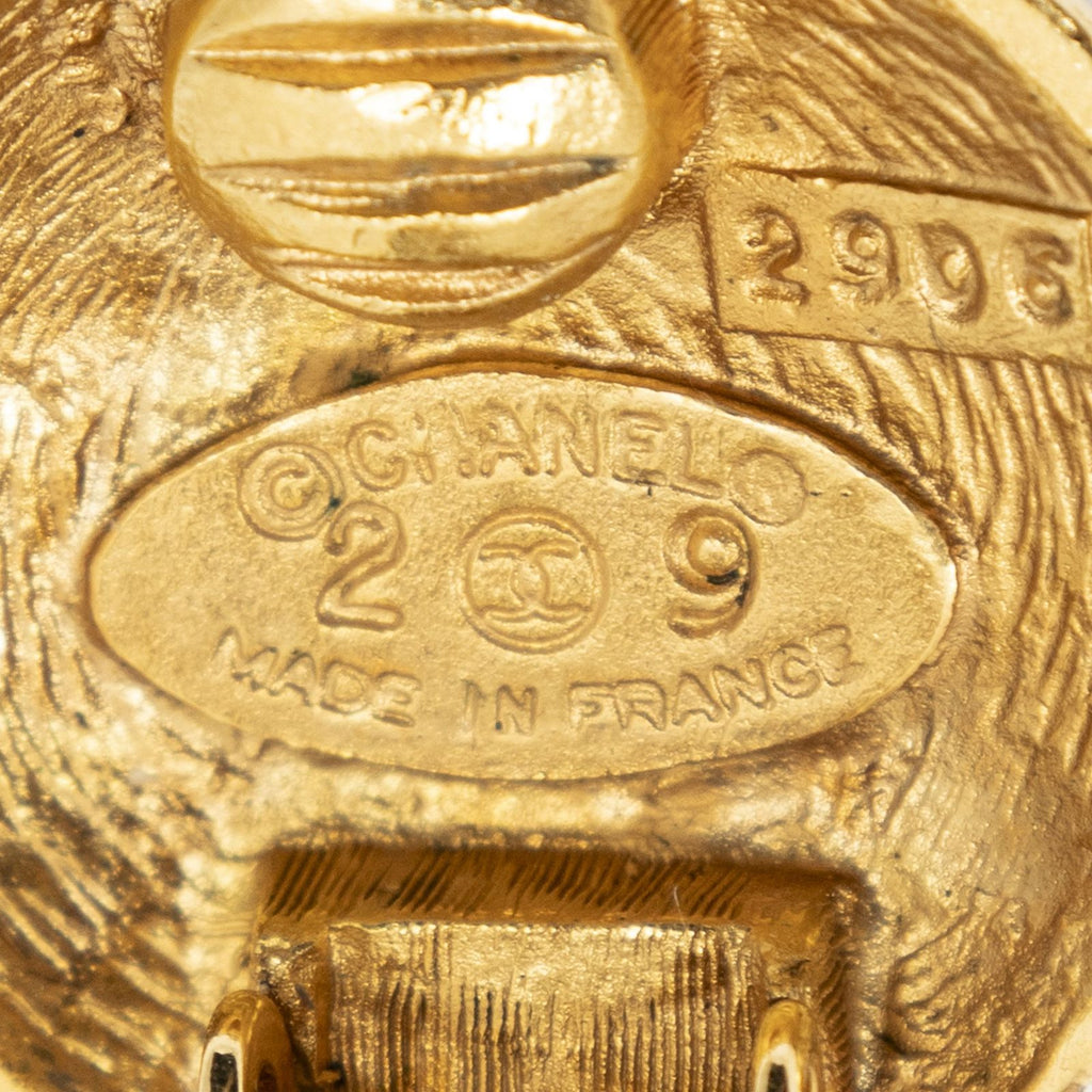 Chanel CC Logo Round Clip Type Earrings Gold Plated — view 3