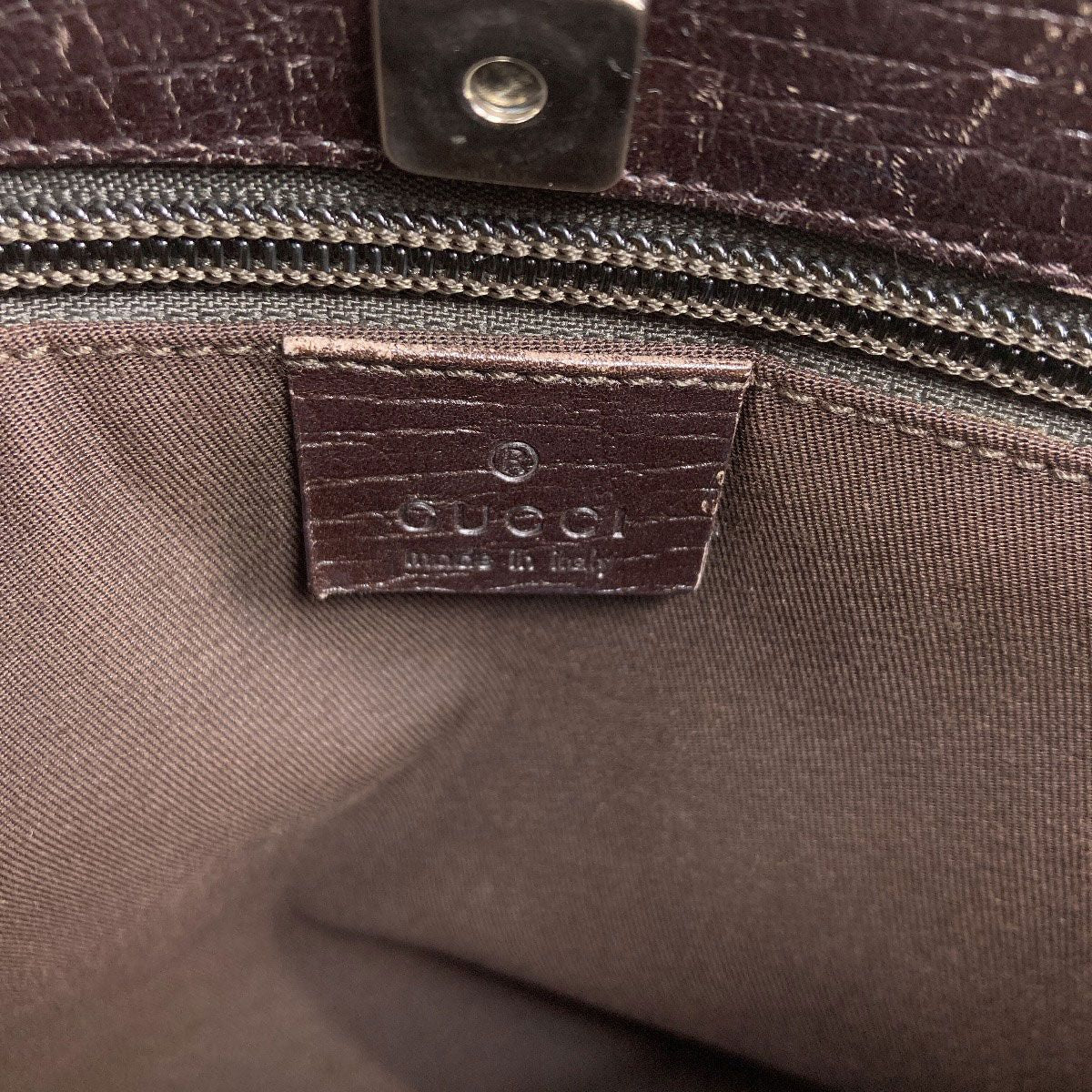 Gucci GG Supreme Tote — view 6