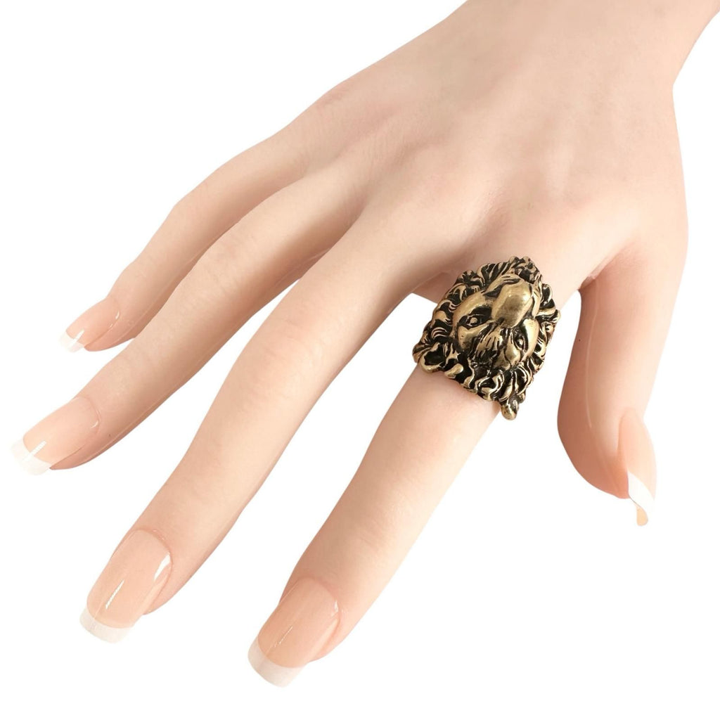 Gucci Lion Head Metal Gold Ring