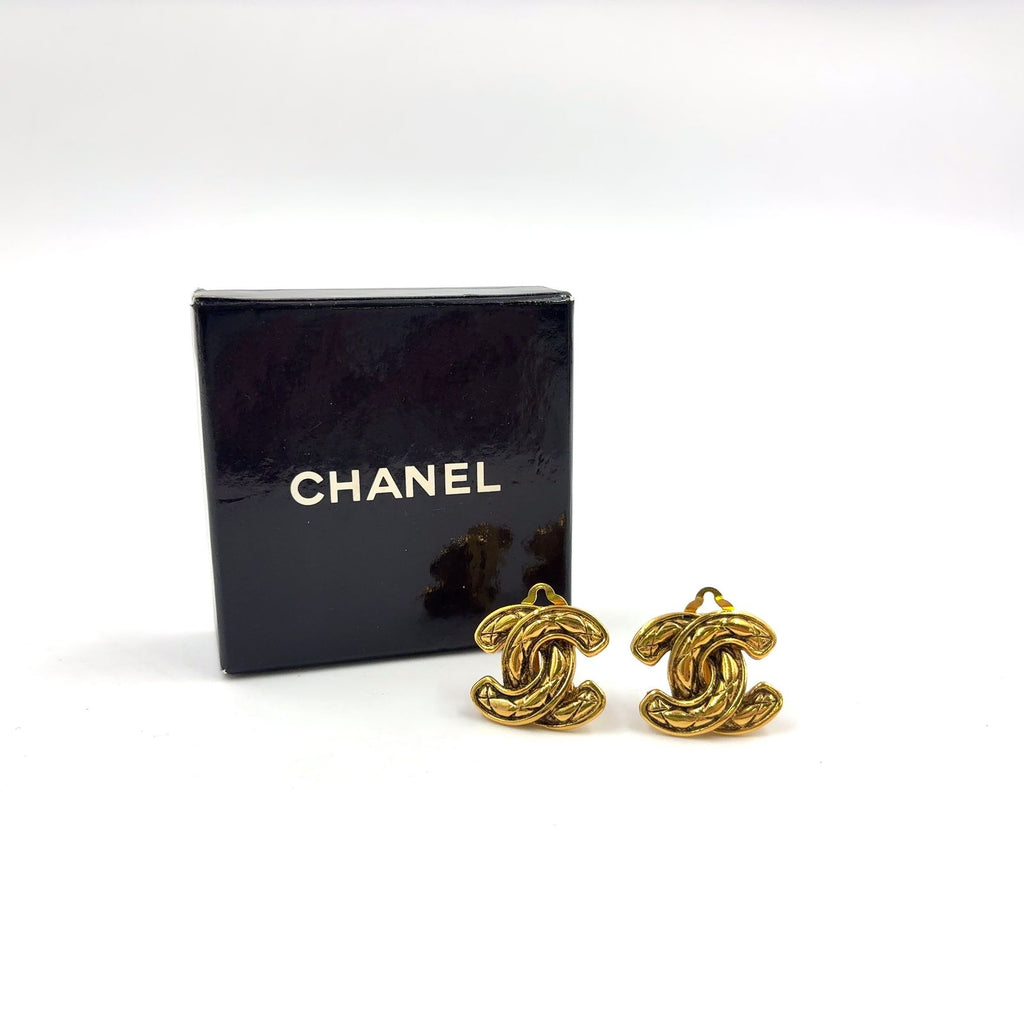 Chanel Vintage Quilted CC Logo Gold Plated Earrings — view 9