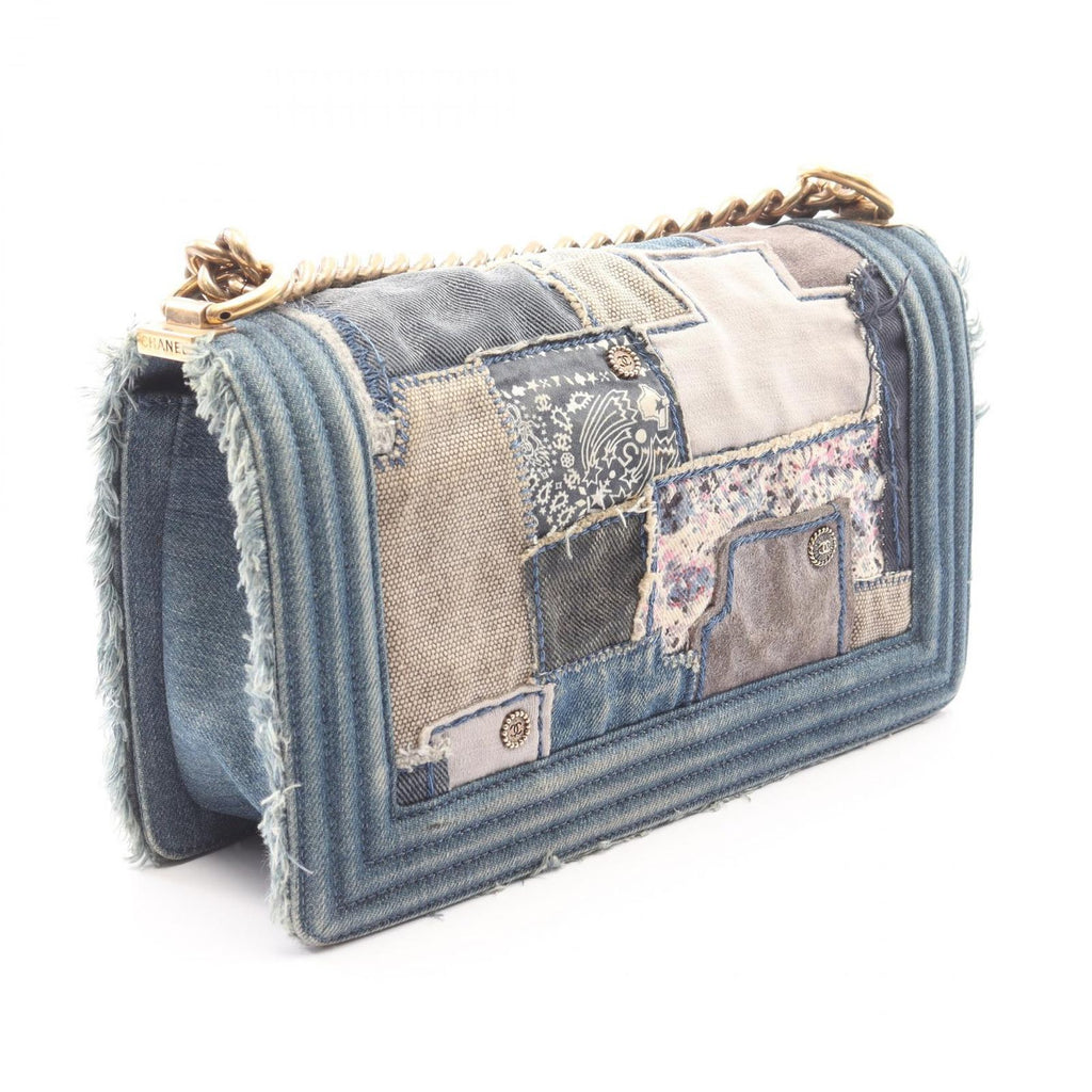 Chanel Shoulder Bag Patchwork Denim Blue Chain — view 2