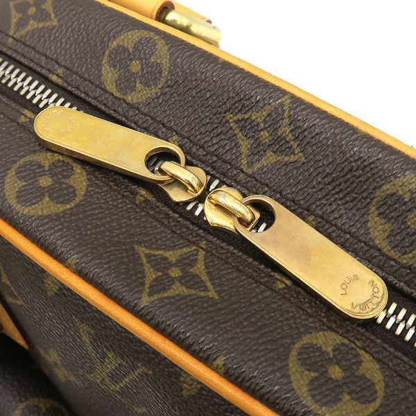 Louis Vuitton Monogram Manhattan PM Clutch — view 8