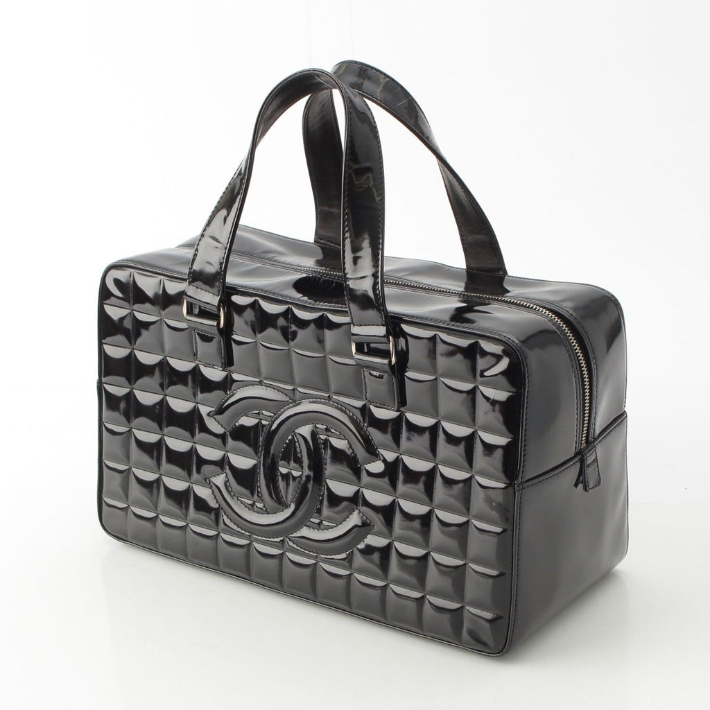 Chanel Choco Bar CC Logo Patent Handbag Black — view 2