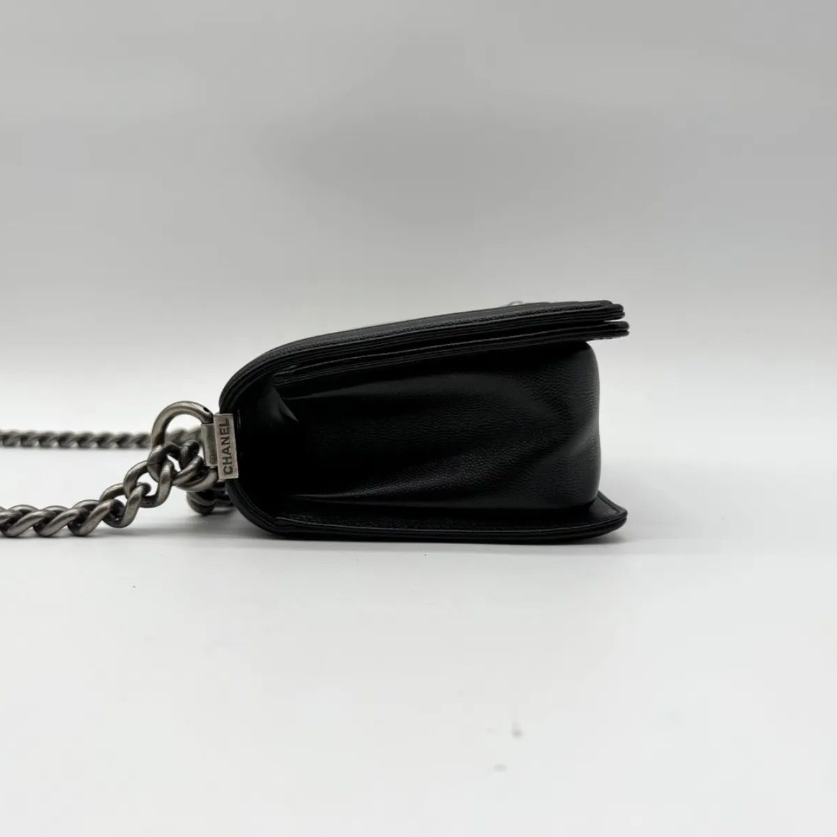 Chanel Shoulder Bag Quilted Black Leather CC Logo Silver — view 4