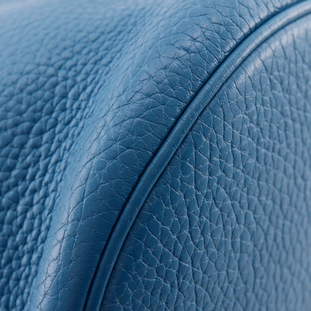 Hermes Manjoire MM Taurillon Clemence Blue Jean Shoulder Bag — view 4