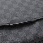 Louis Vuitton Damier Graphite Daniel GM Messenger Bag — view 4