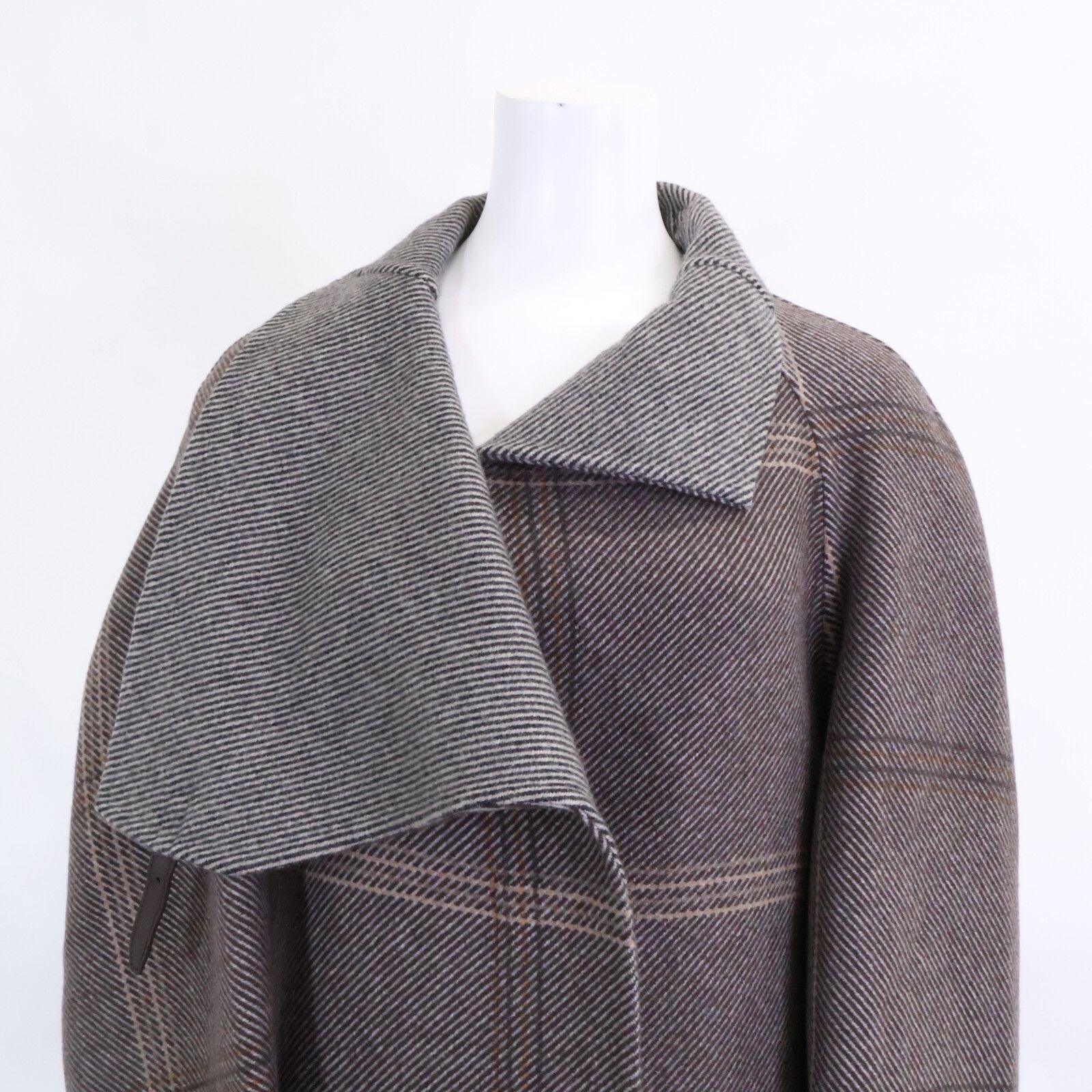Hermes Check Cashmere 100% Stand Collar 36 Shoulder Bag — view 7