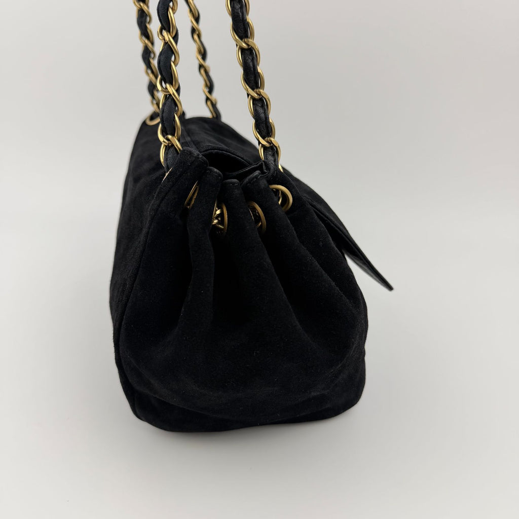 Chanel CC Logo Chain Shoulder Bag Crossbody Black Suede Vintage — view 6