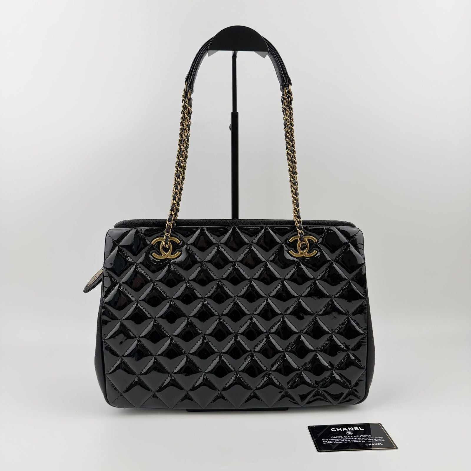 Chanel CC Logo Quilted Chain Shoulder Bag Black Enamel Vintage — view 3