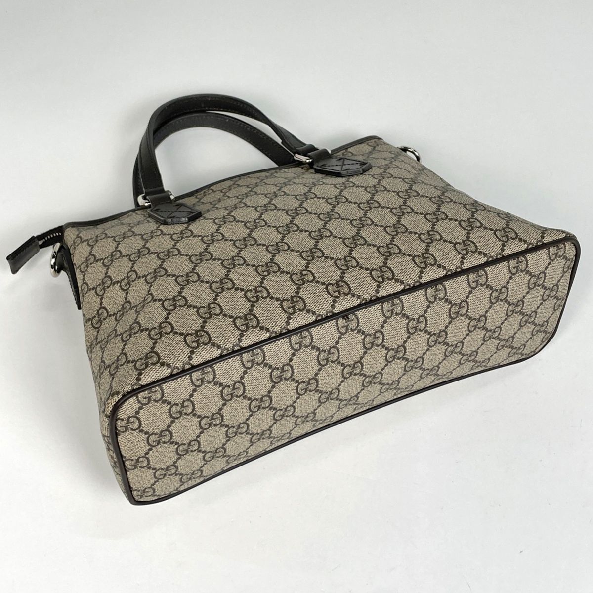 Gucci GG Pattern Handbag 2-Way Brown — view 2