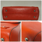 Louis Vuitton Cluny MM Epi Handbag Red — view 4