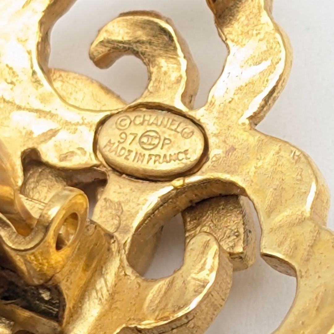 Chanel Earring CC Logo Gold Clover Vintage — view 5