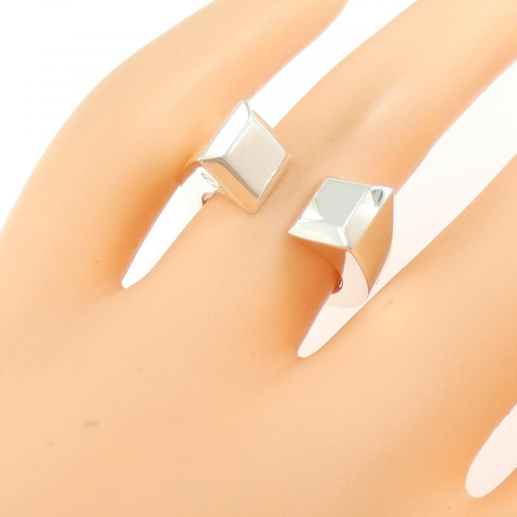 Hermes Clouse Forges Ring