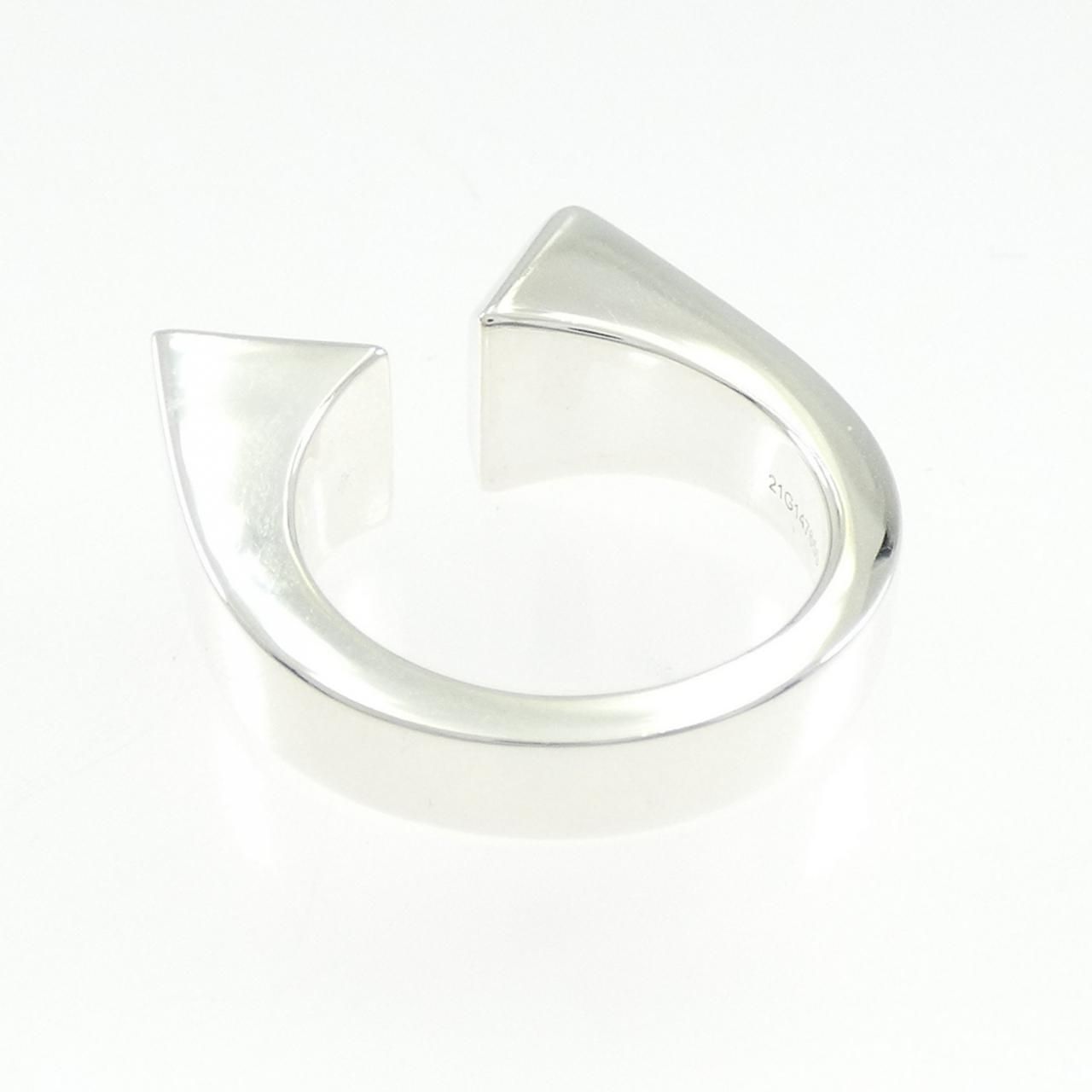 Hermes Clouse Forges Ring