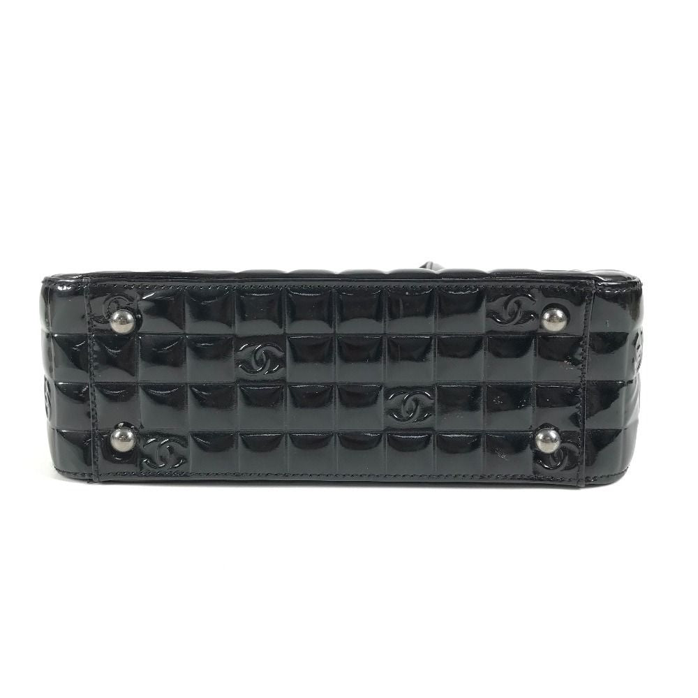 Chanel Handbag Choco Bar Logo CC Enamel Black — view 6