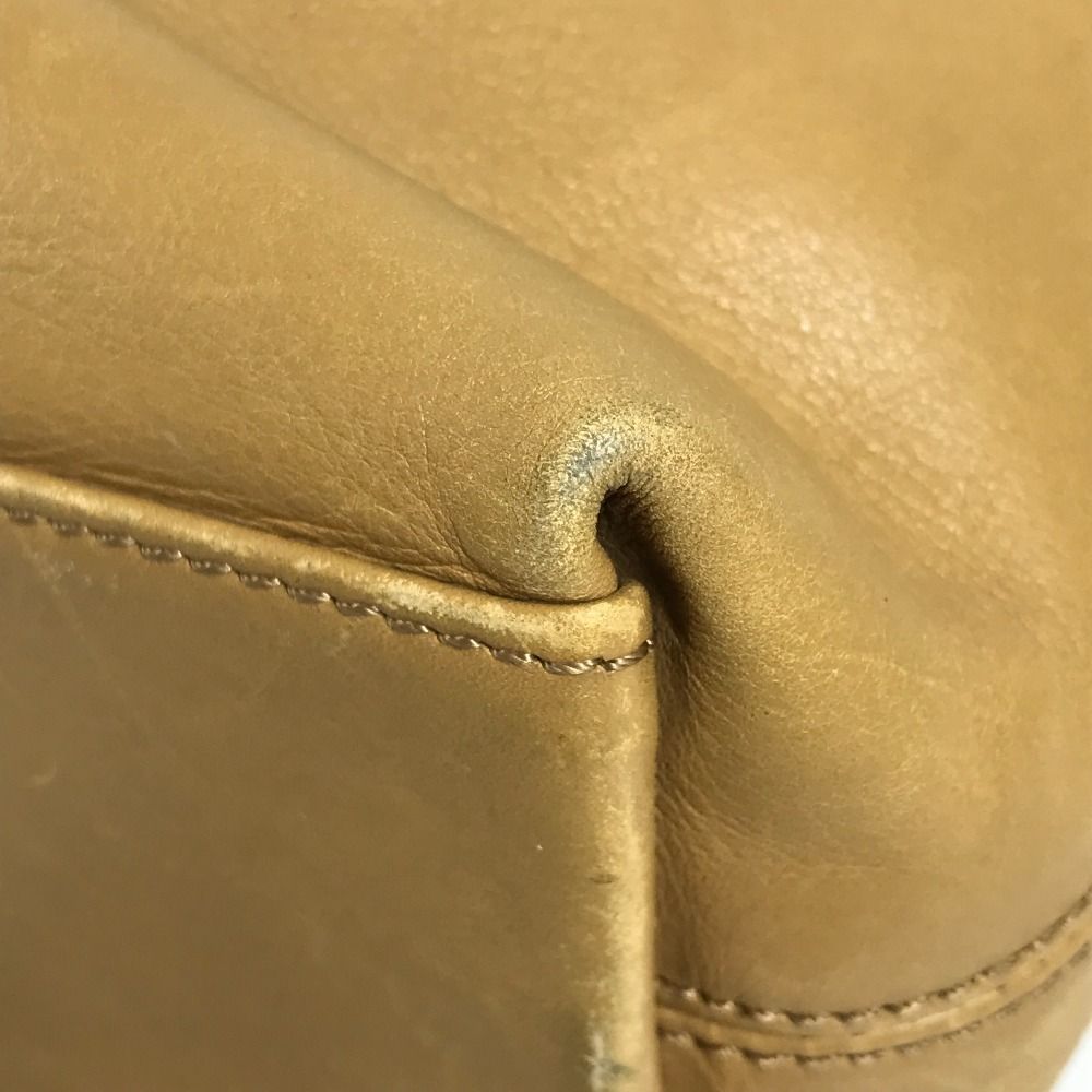 Chanel Shoulder Bag Logo Leather Beige — view 6