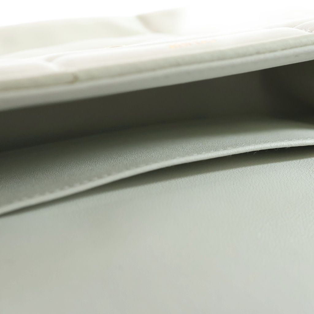 Celine Monochrome Che dbag White Leather Gold Handbag — view 5
