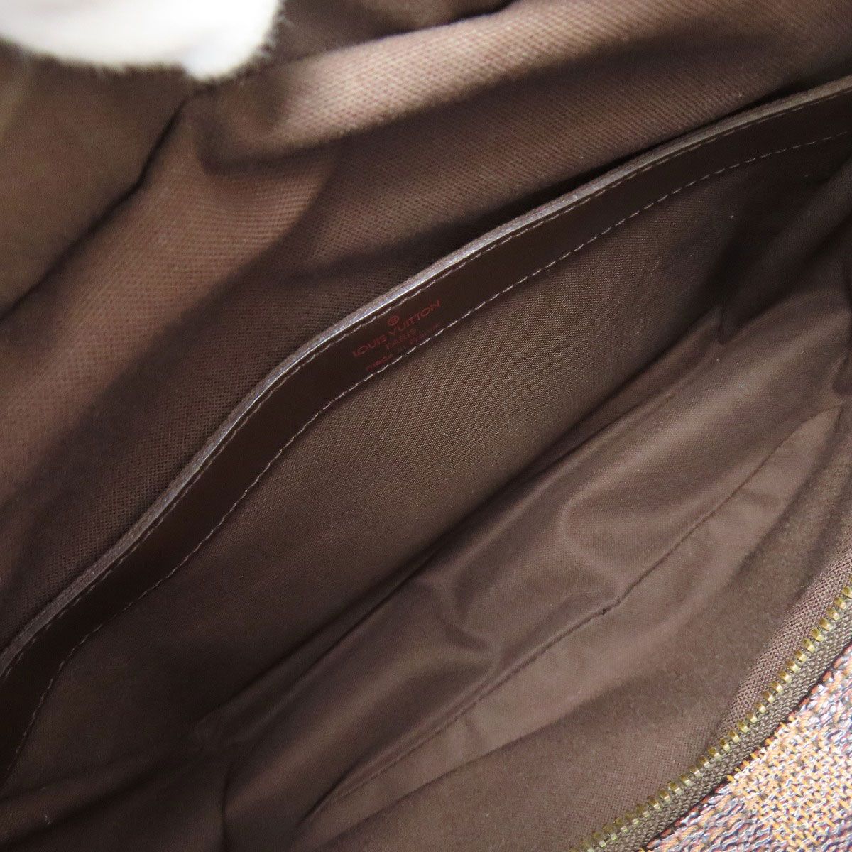 Louis Vuitton Naviglio Shoulder Bag Damier Canvas — view 5