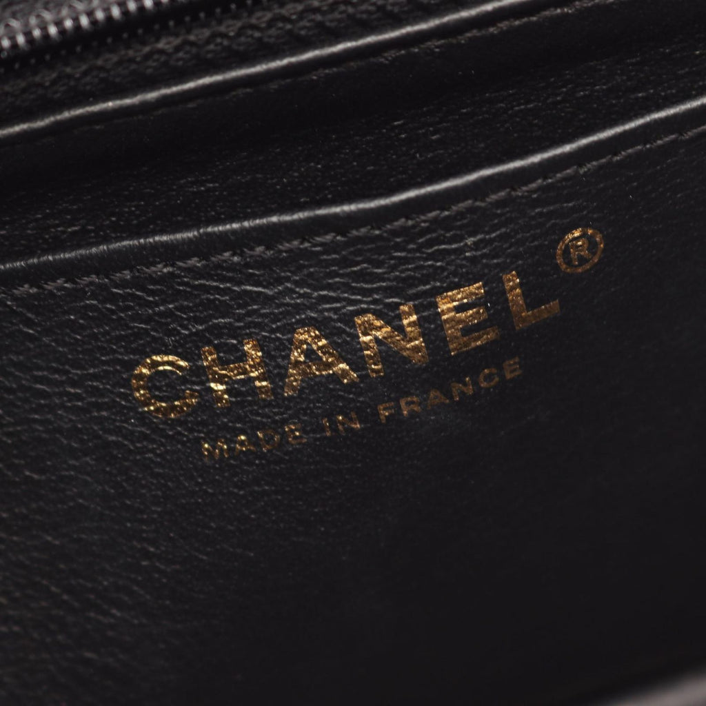Chanel Shoulder Bag 2.55 Graffiti Mini Croco — view 4