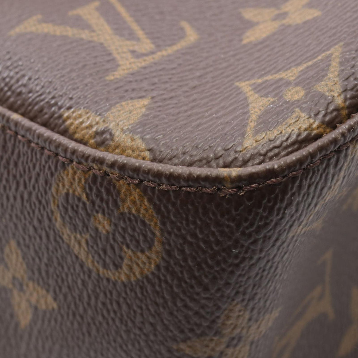 Louis Vuitton Shoulder Bag Looping GM Canvas Leather — view 8