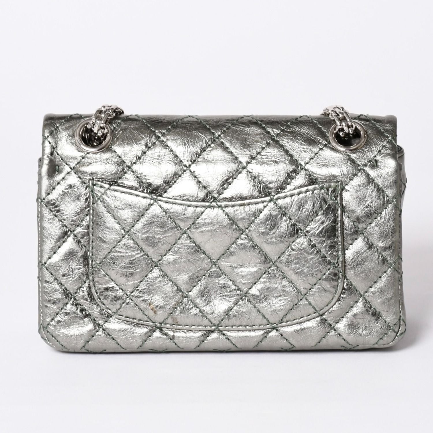 Chanel 2.55 Double Flap Chain Shoulder Bag Vintage Calfskin Metallic Green — view 2