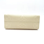 Louis Vuitton On The Go PM Monogram Empreinte Handbag Cles — view 6