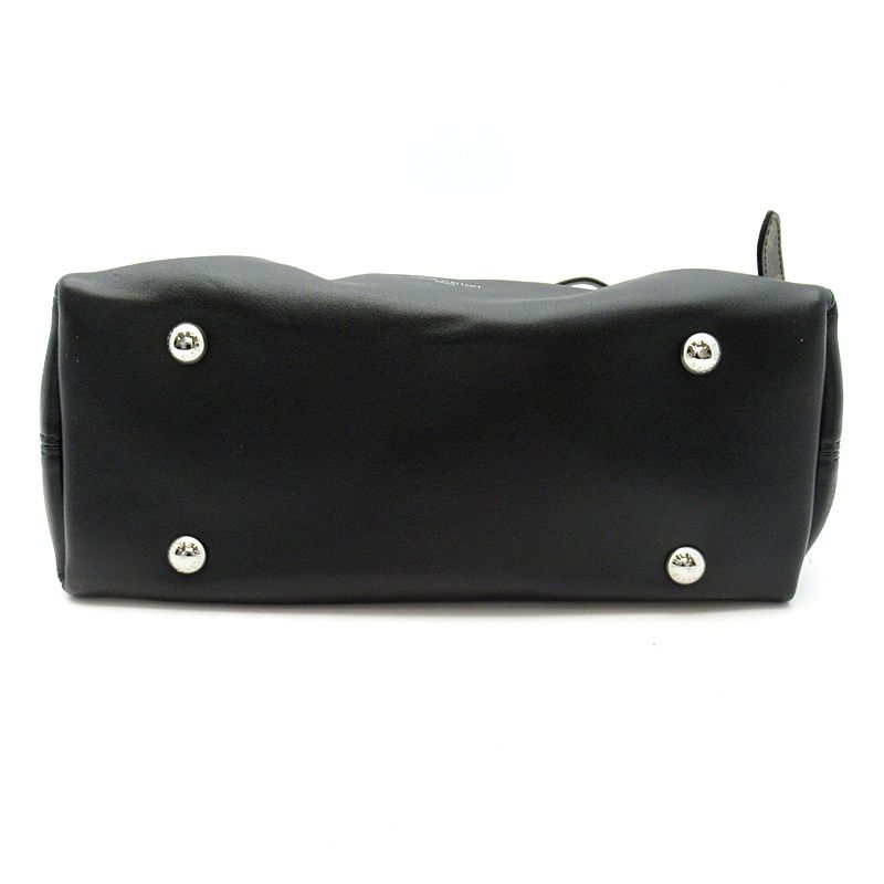 Louis Vuitton Carriage Cargo Vibe PM Lambskin Handbag Noir — view 6
