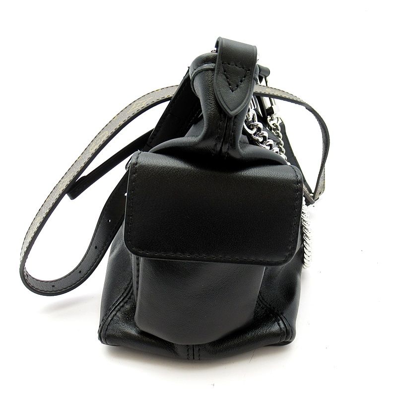 Louis Vuitton Carriage Cargo Vibe PM Lambskin Handbag Noir — view 5