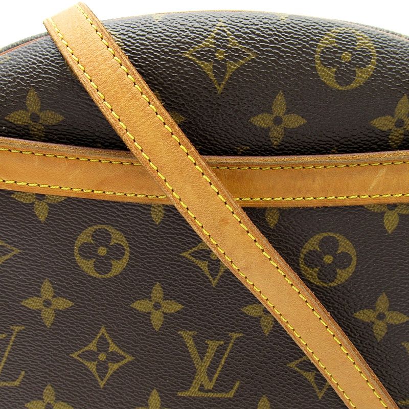 Louis Vuitton Blois Monogram Shoulder Bag Brown — view 2
