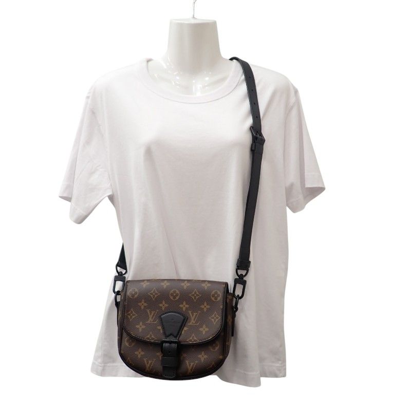 Louis Vuitton Montsouris Messenger PM Shoulder Bag Monogram Macassar Canvas — view 7