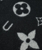 Louis Vuitton Scarf Black — view 4