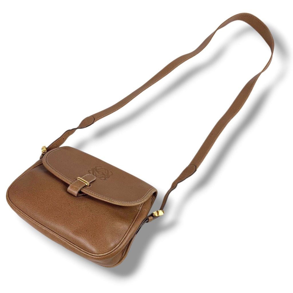 Loewe Anagram Logo Shoulder Bag Pochette Brown Leather Vintage — view 2