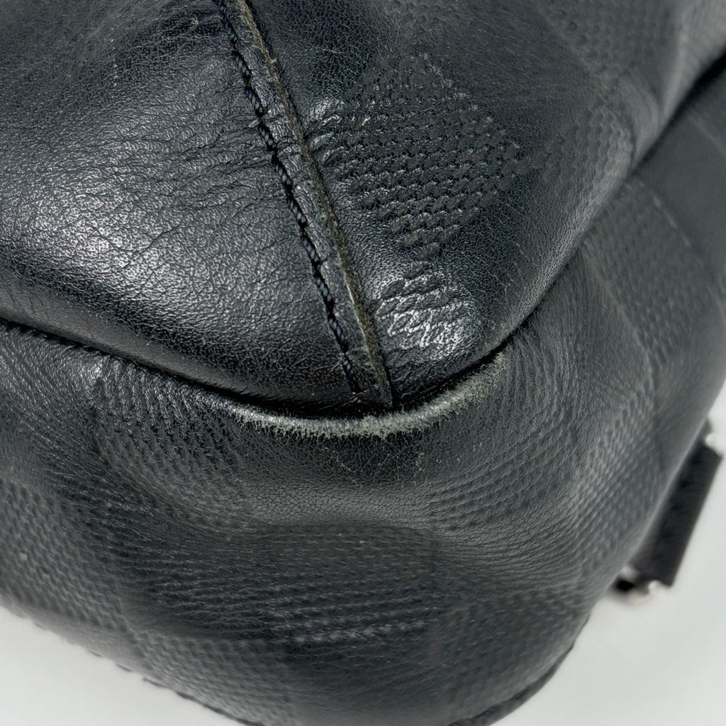 Louis Vuitton Avenue Sling Bag Damier Infini Onyx — view 4